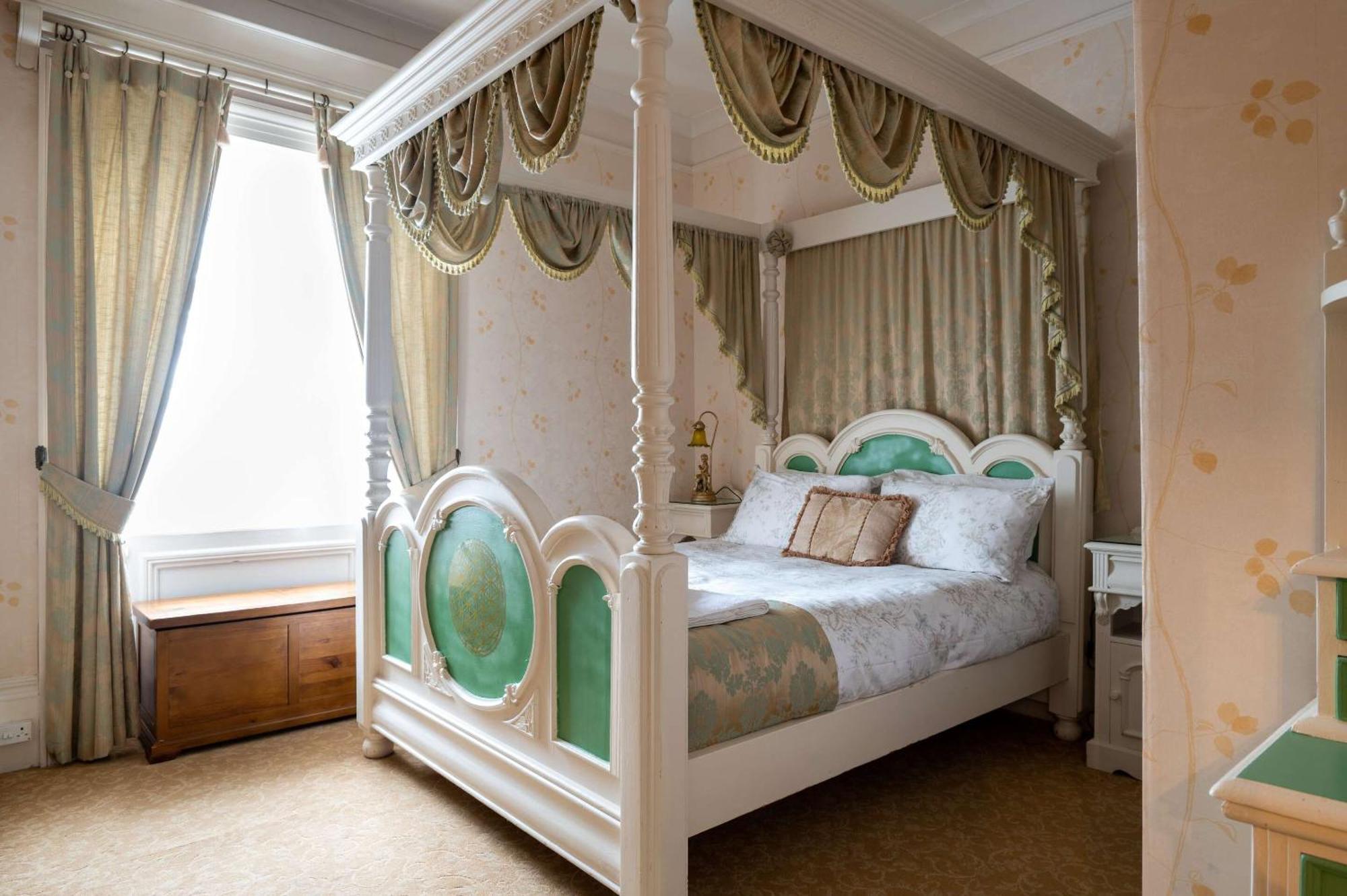 Enchanted Manor Niton ภายนอก รูปภาพ