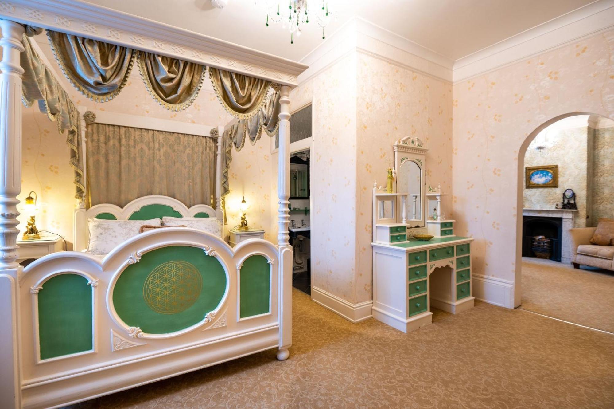 Enchanted Manor Niton ภายนอก รูปภาพ