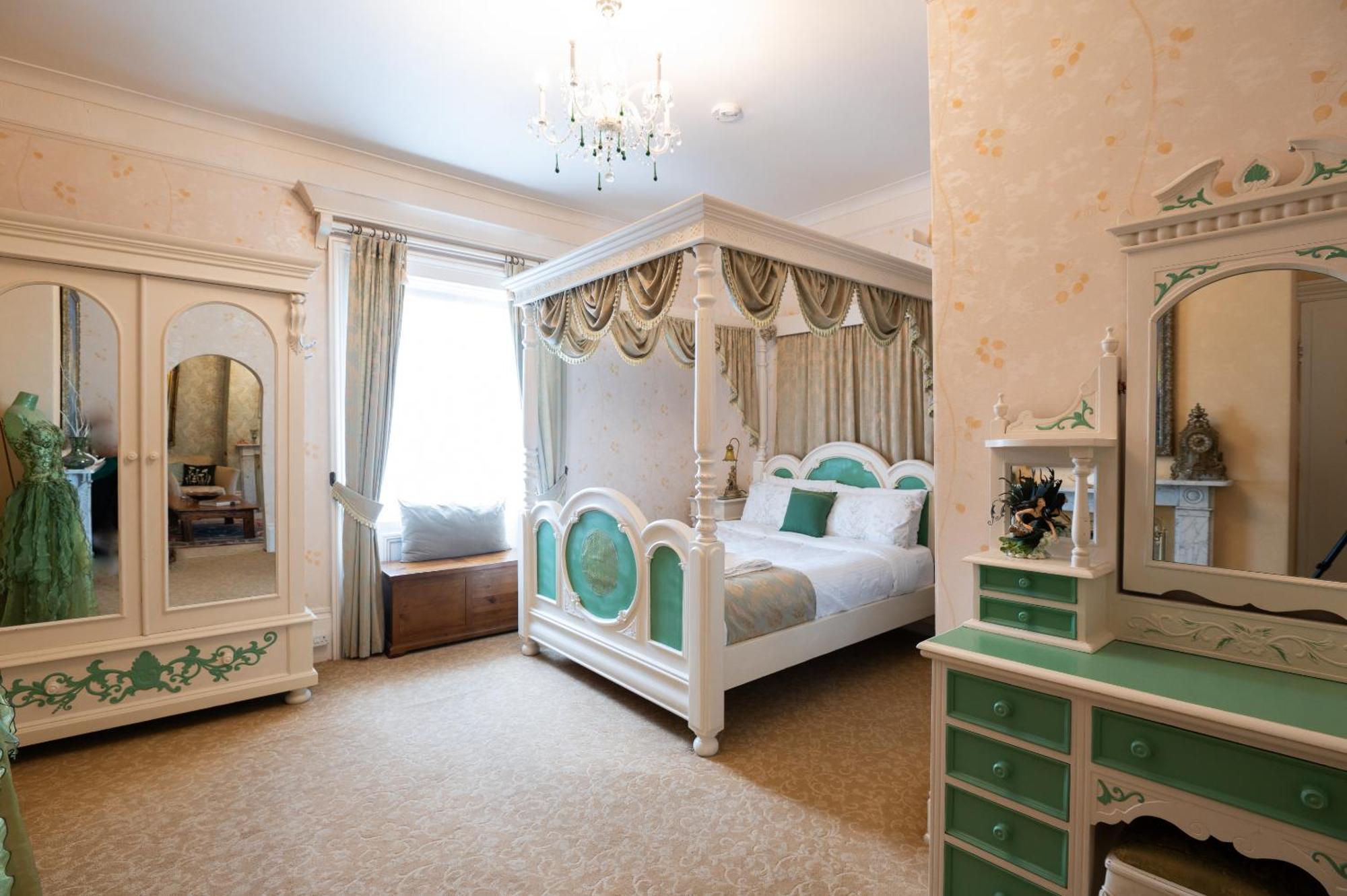 Enchanted Manor Niton ภายนอก รูปภาพ